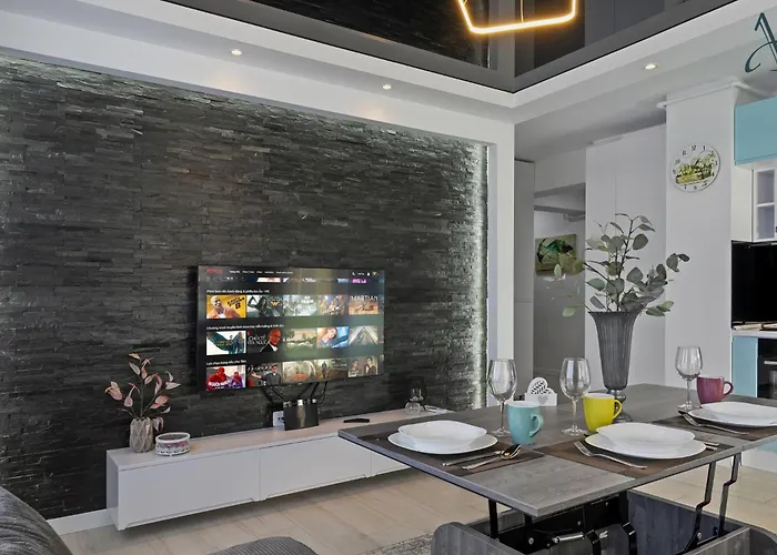 דירה The Moonlight Nest *